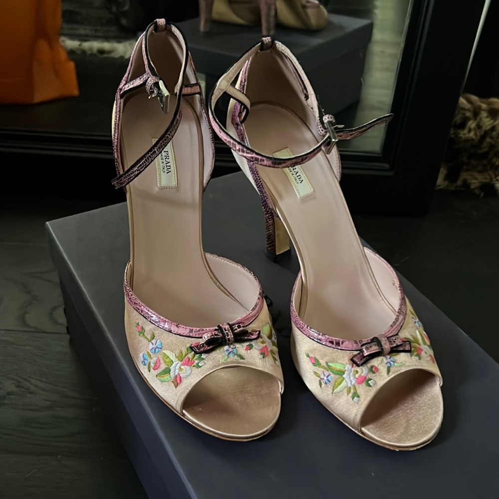 AUTHENTIC PRADA HEELS! Worn very gently one time with original box!